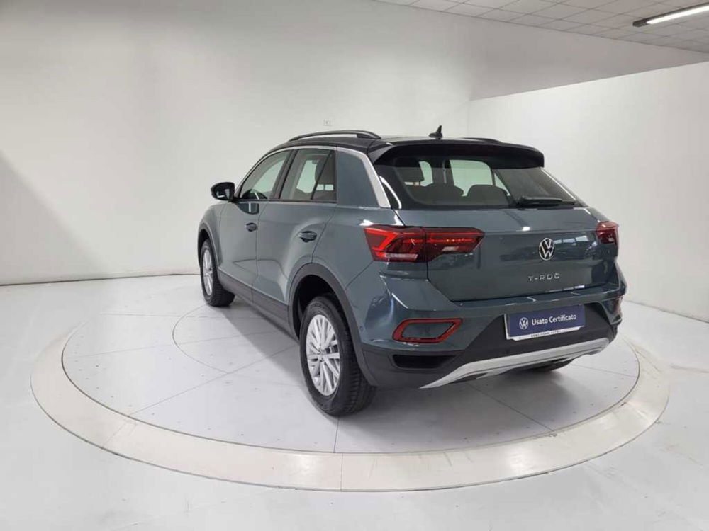 Volkswagen T-Roc nuova a Catanzaro (5)