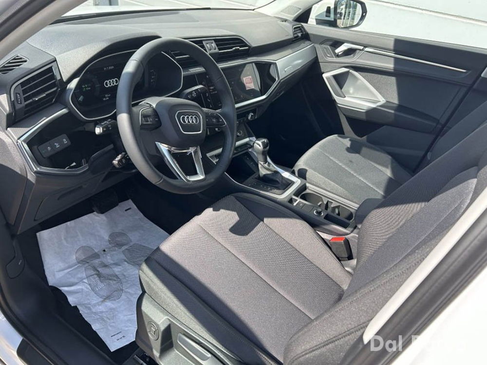 Audi Q3 Sportback nuova a Verona (11)