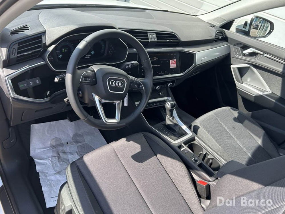 Audi Q3 Sportback nuova a Verona (12)