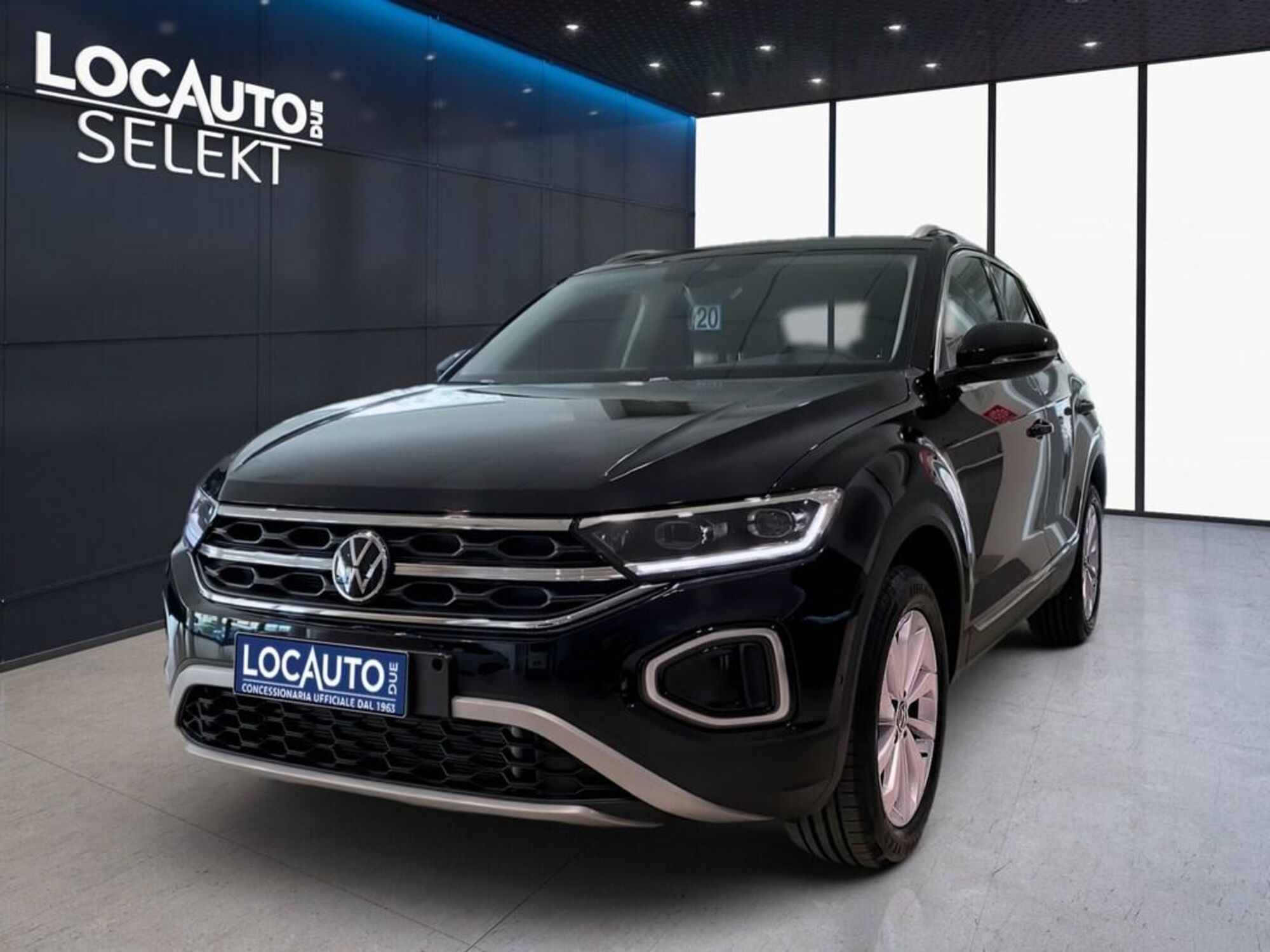 Volkswagen T-Roc 1.5 TSI ACT DSG Style BlueMotion Technology  nuova a Torino