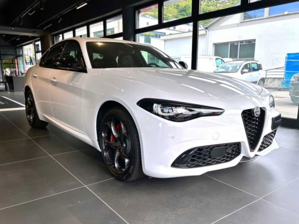 Alfa Romeo Giulia nuova a Sondrio (7)