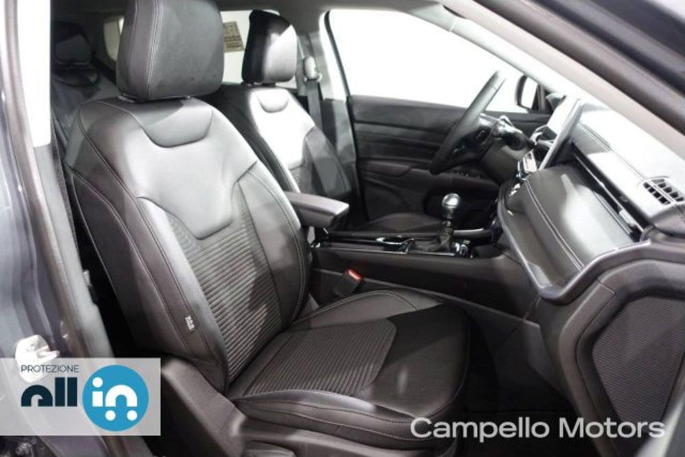 Jeep Compass nuova a Venezia (6)