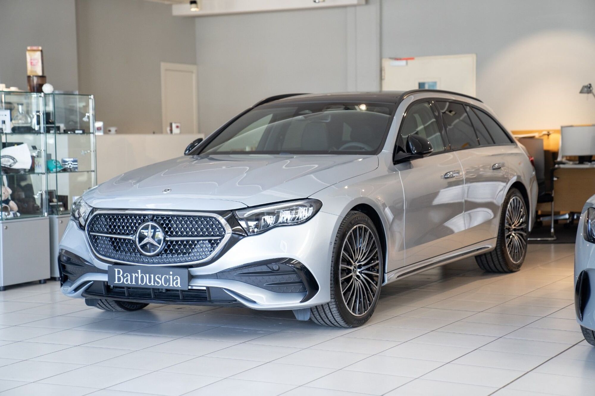 Mercedes-Benz Classe E Station Wagon 220 d AMG Line Advanced auto nuova a Pescara