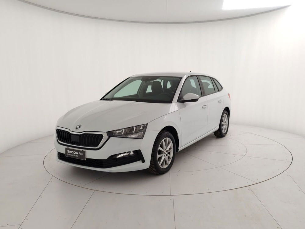 Skoda Scala usata a Massa-Carrara