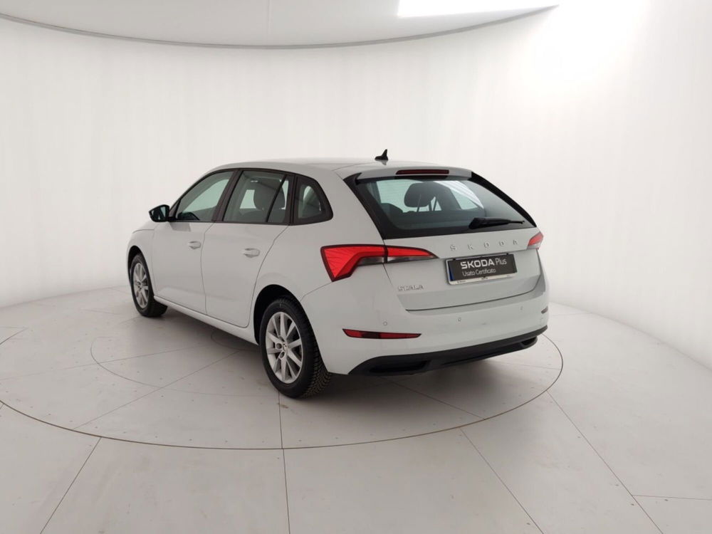 Skoda Scala usata a Massa-Carrara (2)