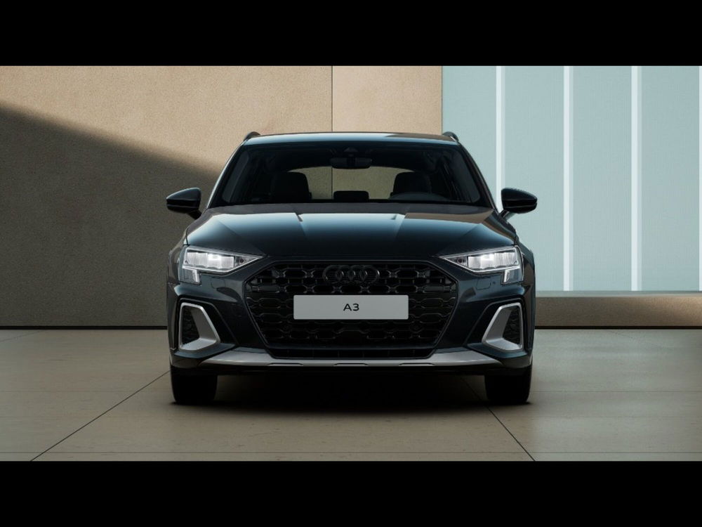 Audi A3 allstreet nuova a Livorno (11)