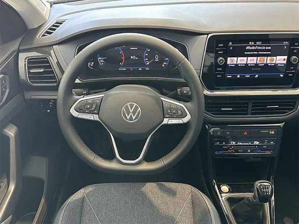 Volkswagen T-Cross nuova a Cosenza (11)