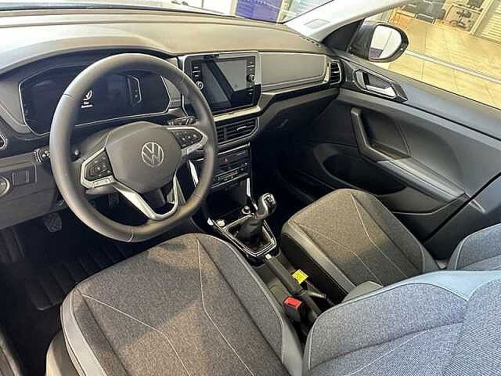 Volkswagen T-Cross nuova a Cosenza (9)