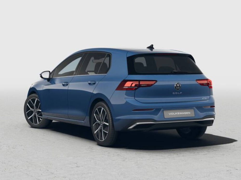 Volkswagen Golf nuova a Novara (3)