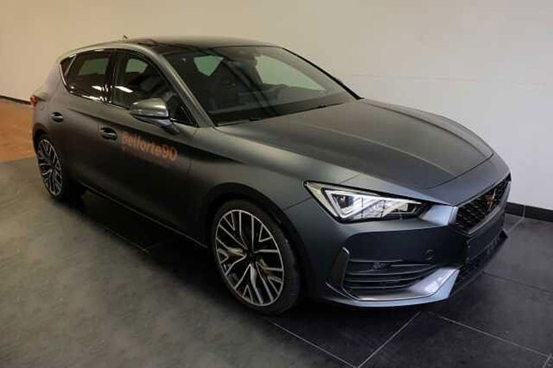 Cupra Leon Leon 2.0 tsi VZ 300cv dsg nuova a Varese