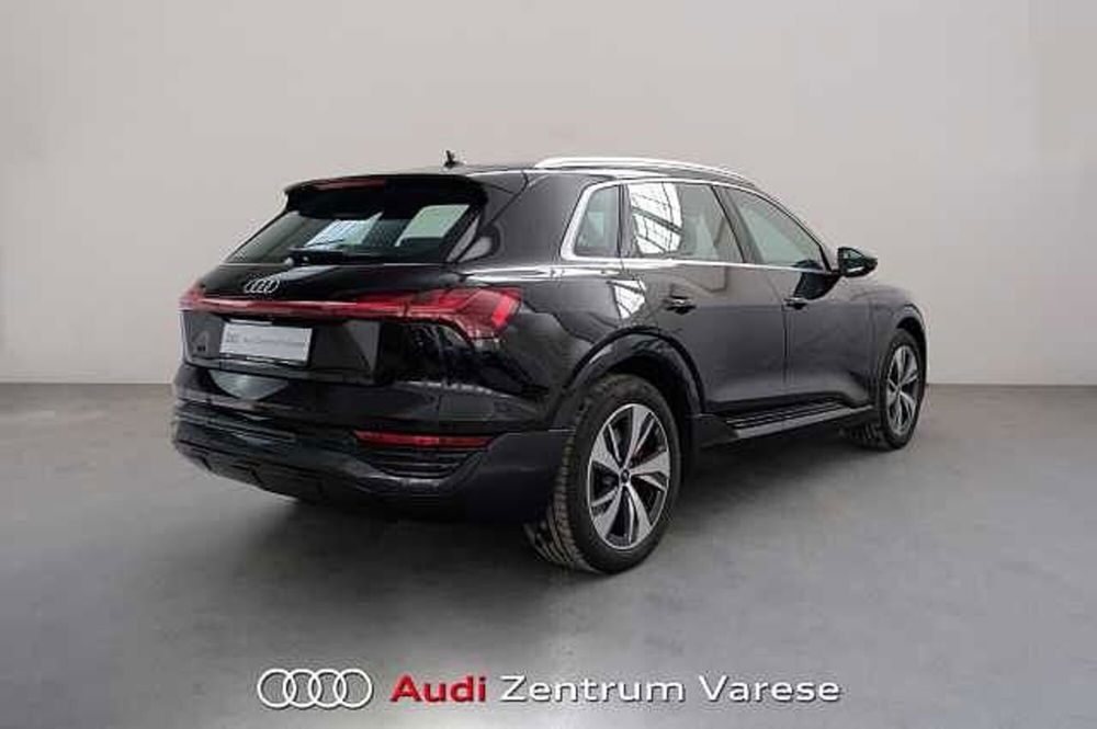 Audi Q8 Sportback usata a Varese (4)