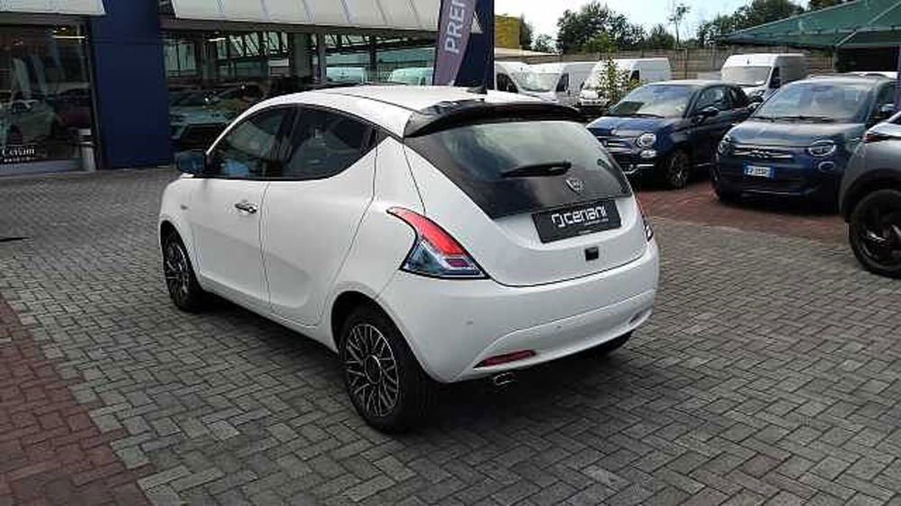 Lancia Ypsilon usata a Milano