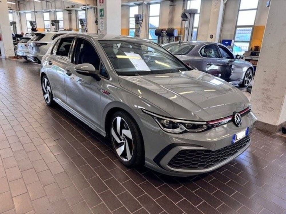 Volkswagen Golf usata a Novara