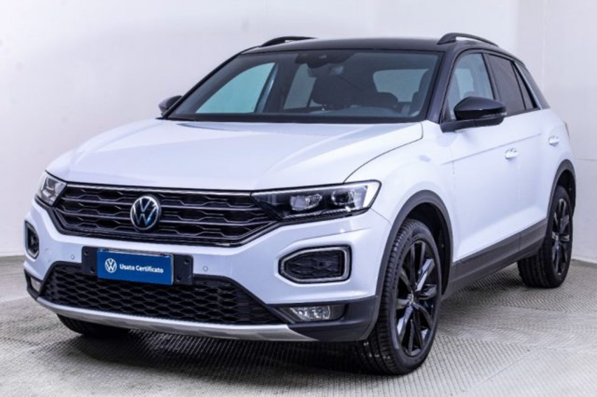 Volkswagen T-Roc 2.0 TDI SCR 150 CV DSG Advanced BlueMotion Technology del 2021 usata a Paruzzaro