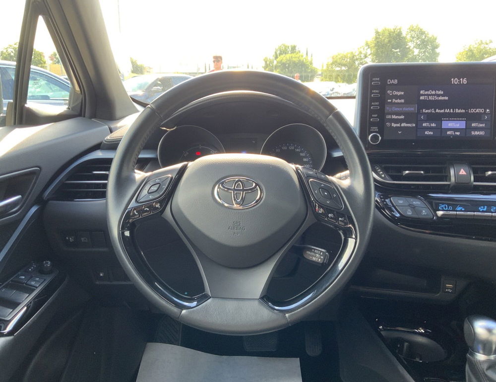 Toyota Toyota C-HR usata a Perugia (11)