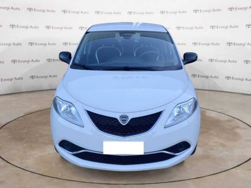 Lancia Ypsilon usata a Vercelli (4)