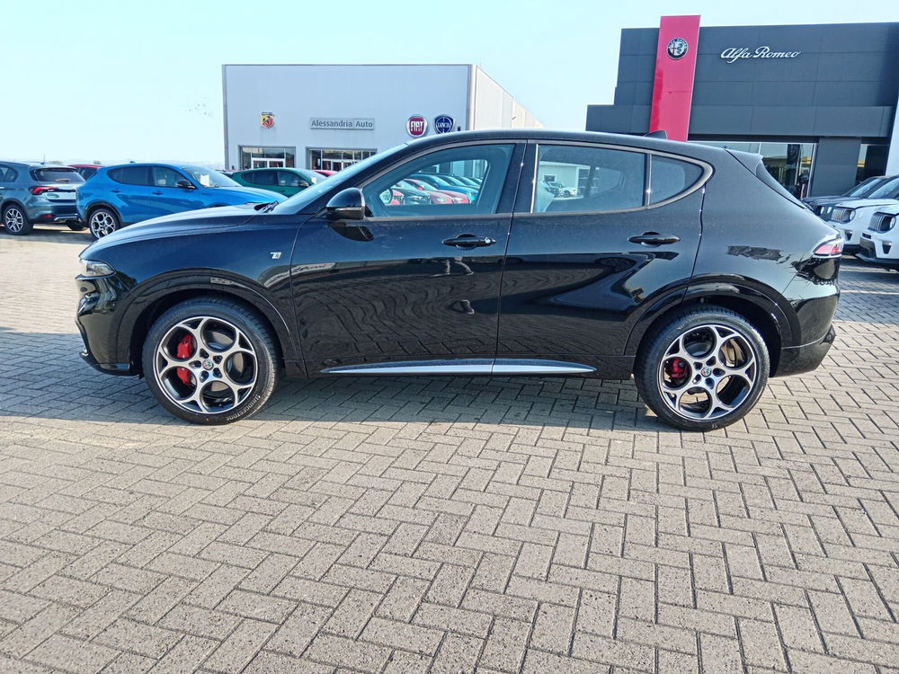 Alfa Romeo Tonale nuova a Alessandria (8)