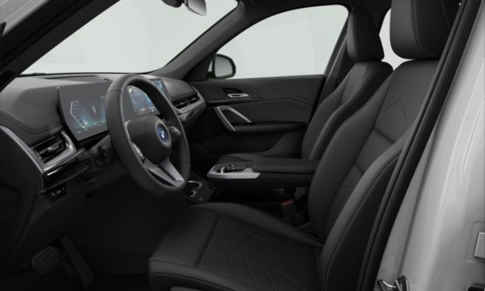 BMW X1 nuova a Modena (4)