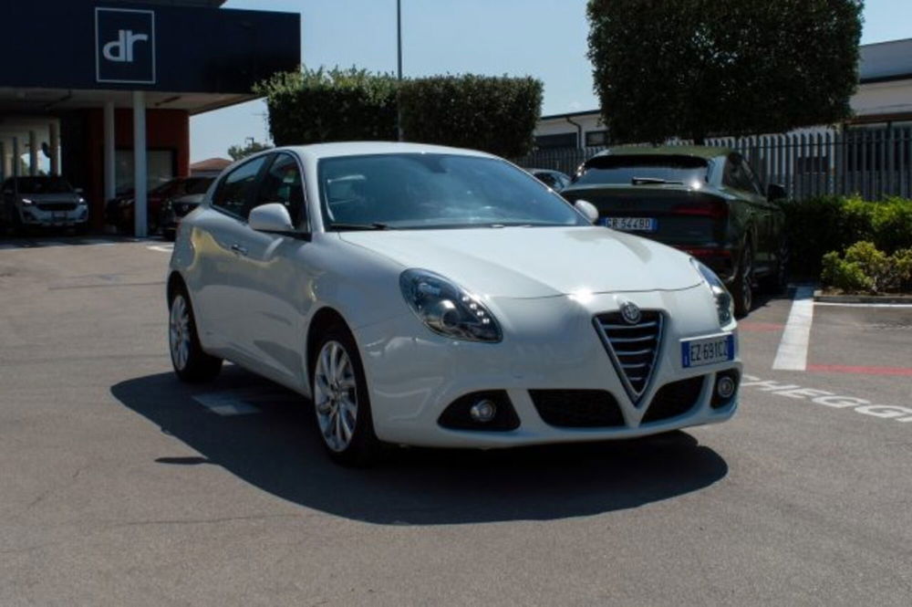 Alfa Romeo Giulietta usata a Latina