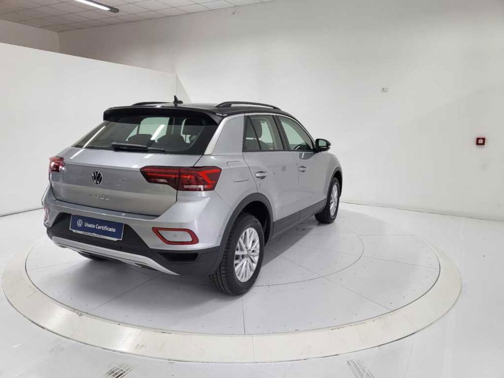 Volkswagen T-Roc nuova a Catanzaro (6)