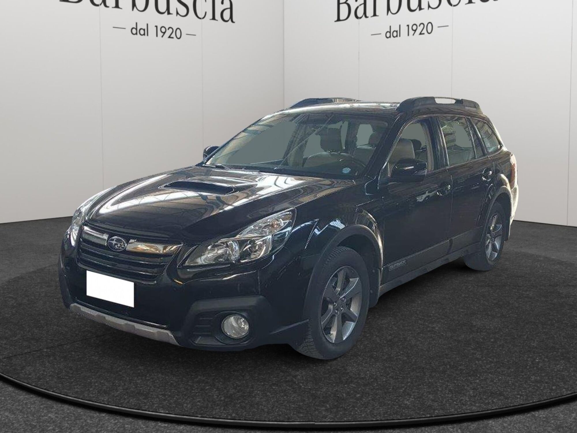 Subaru Outback 2.0D Lineartronic Exclusive del 2014 usata a Pescara