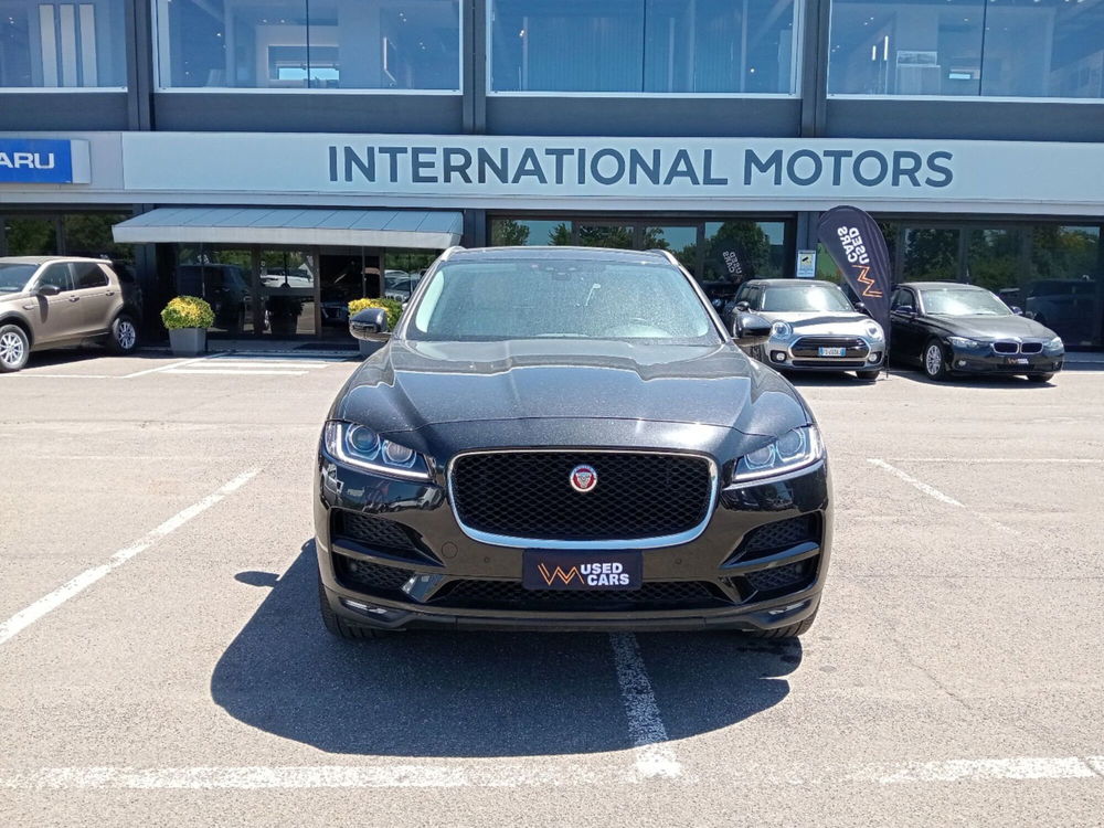 Jaguar F-Pace usata a Arezzo (8)