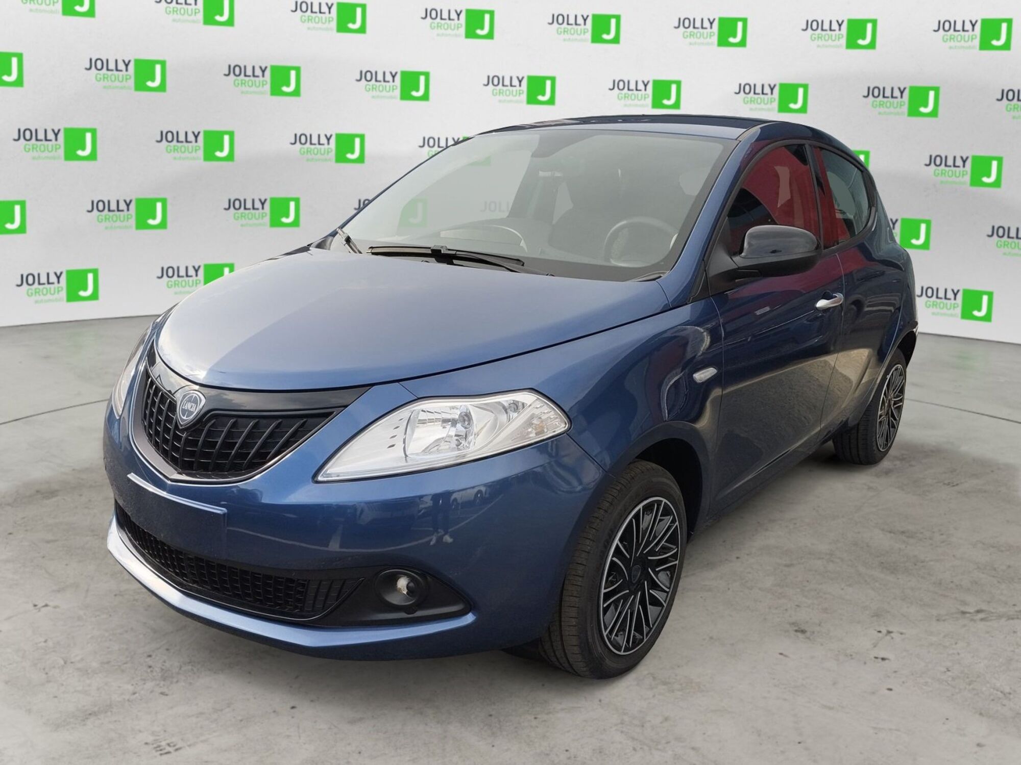 Lancia Ypsilon 1.0 FireFly 5 porte S&amp;S Hybrid Silver Plus nuova a Ceccano