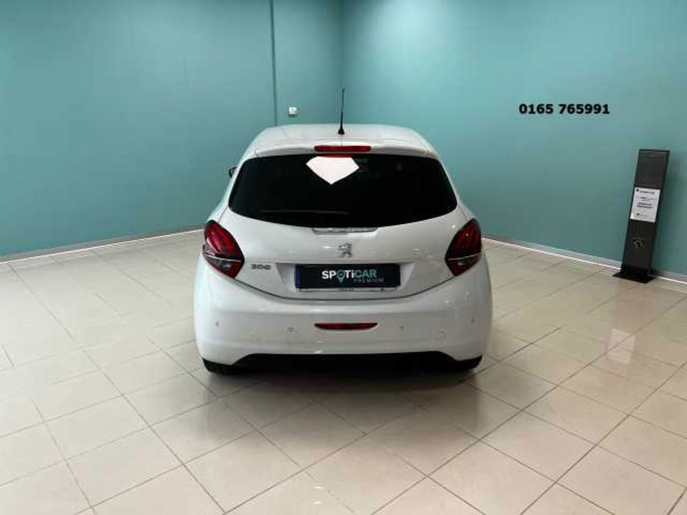 Peugeot 208 usata a Aosta (4)