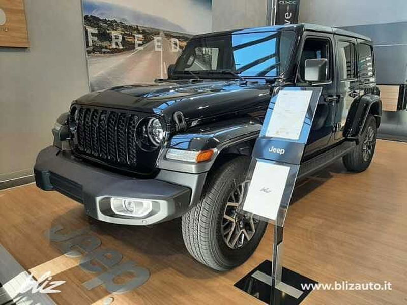 Jeep Wrangler Unlimited 2.0 PHEV ATX 4xe Sahara  del 2024 usata a Bordano