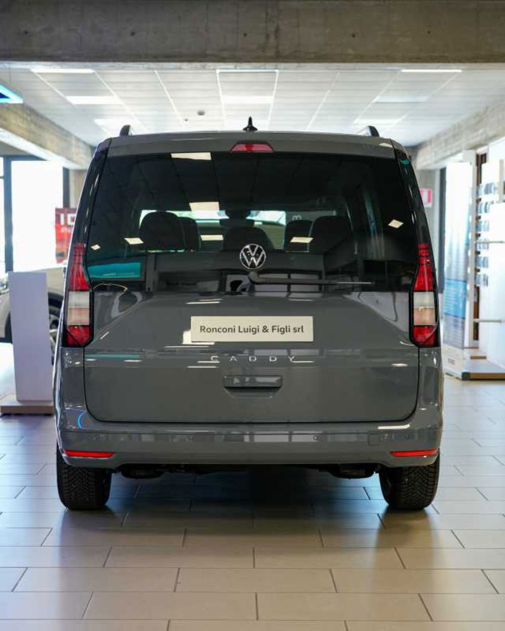 Volkswagen Caddy nuova a Rovigo (9)