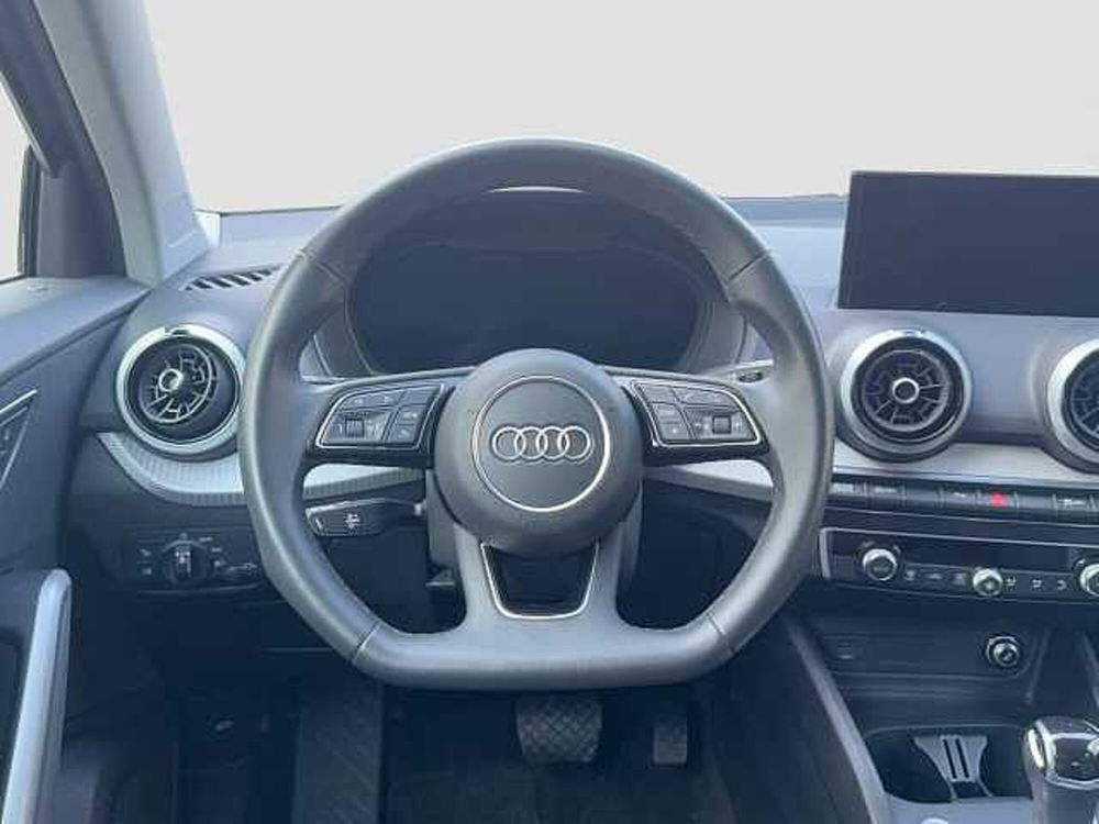 Audi Q2 usata a Como (6)