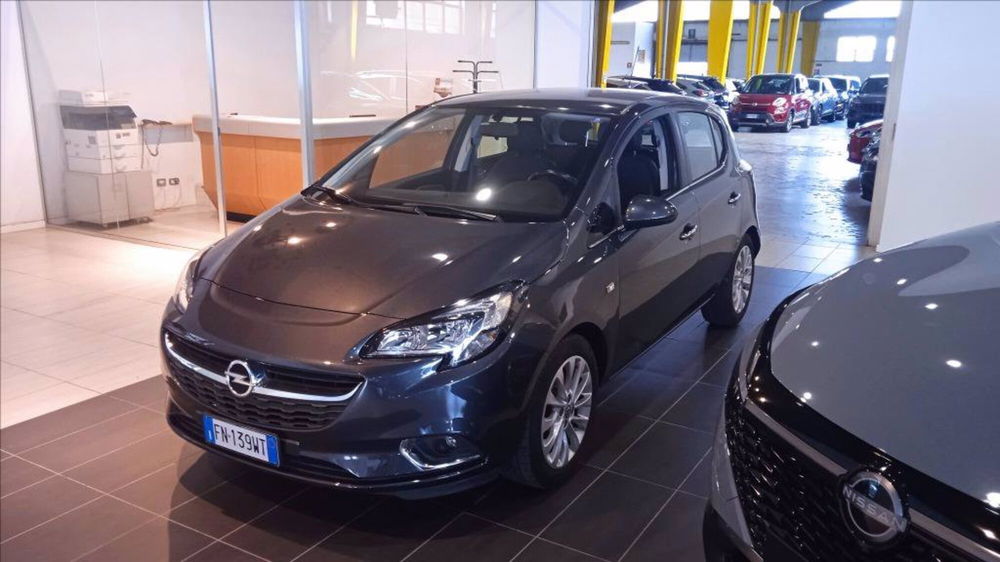 Opel Corsa usata a Milano (3)