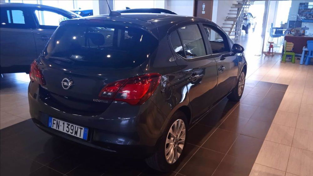 Opel Corsa usata a Milano (5)