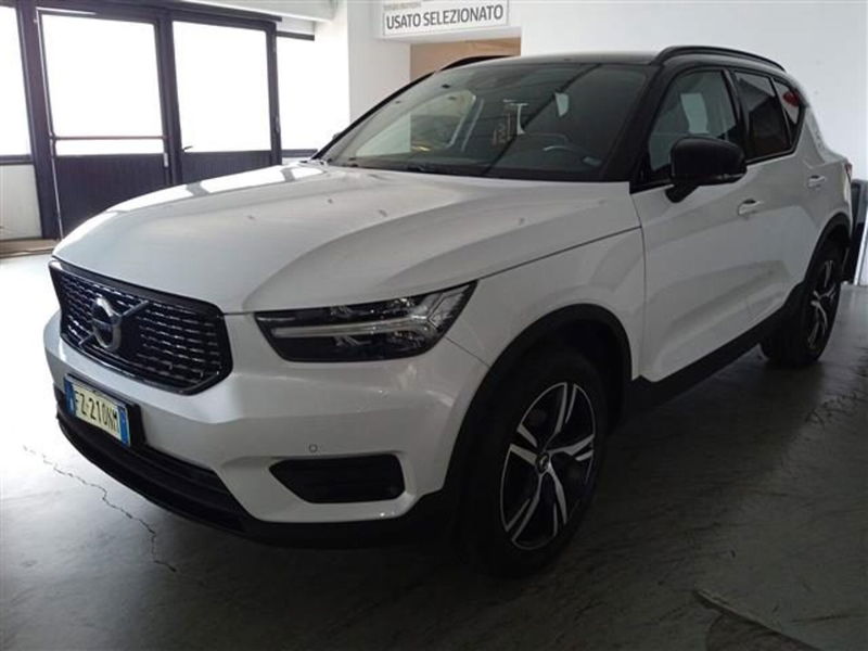 Volvo XC40 D3 Geartronic R-design N1  del 2020 usata a Empoli