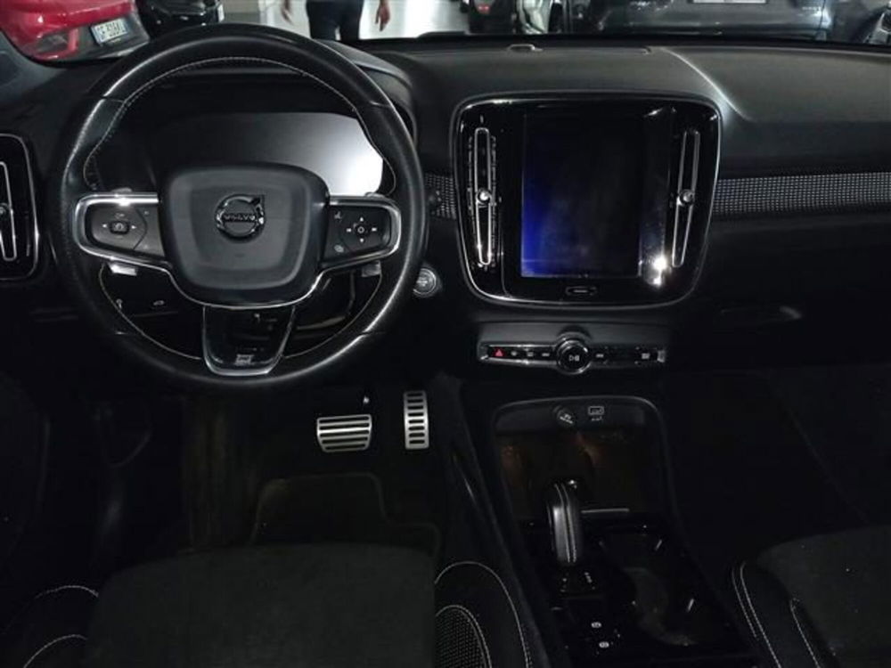 Volvo XC40 usata a Firenze (12)