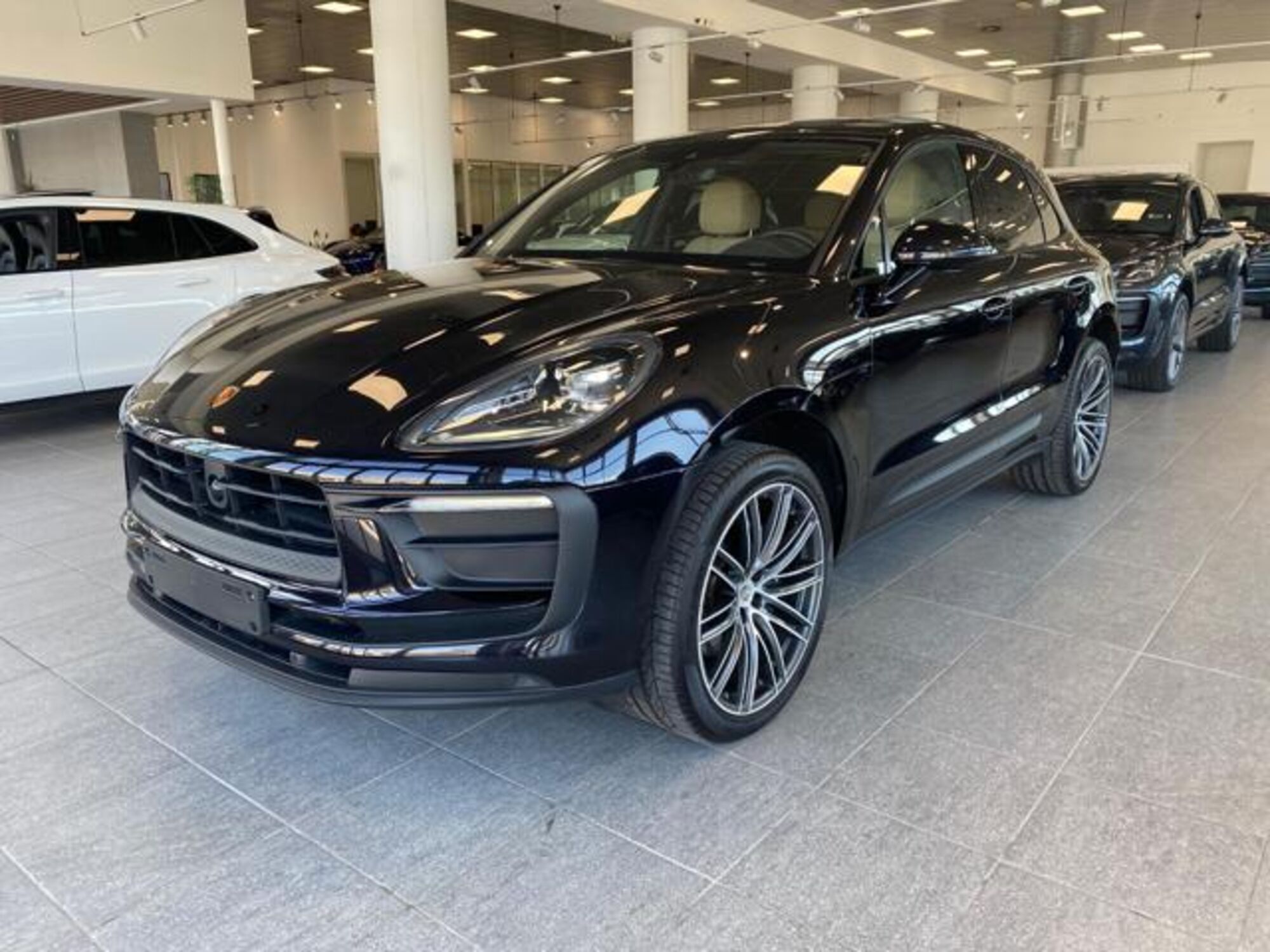 Porsche Macan 2.0 265cv pdk del 2023 usata a Livorno