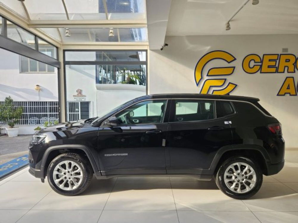 Jeep Compass nuova a Napoli (5)