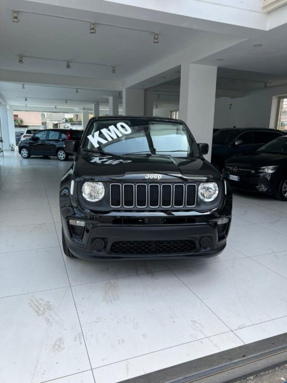 Jeep Renegade nuova a Napoli