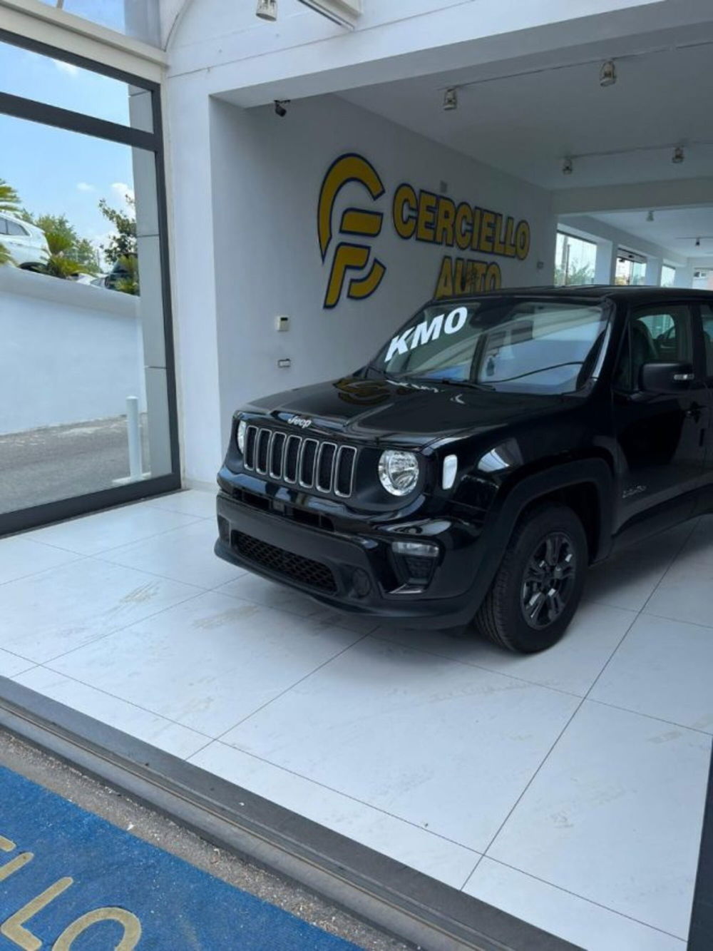 Jeep Renegade nuova a Napoli (3)