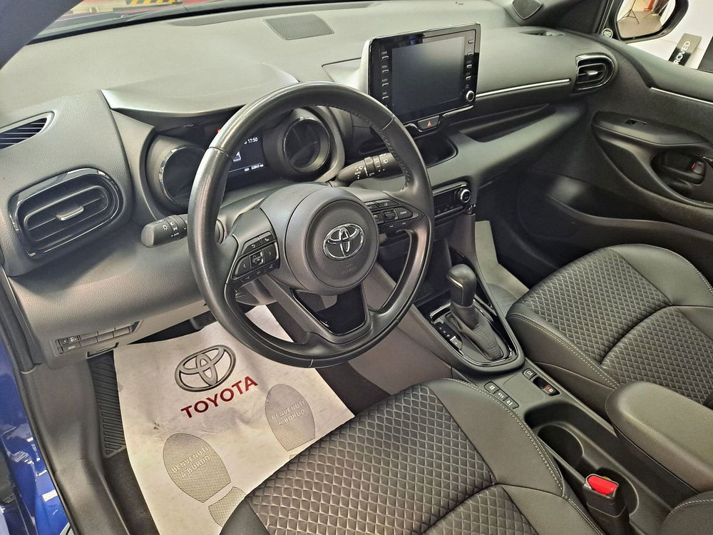 Toyota Yaris usata a Roma (17)