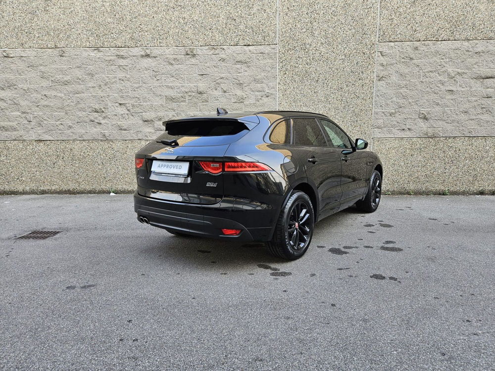 Jaguar F-Pace usata a Bergamo (2)