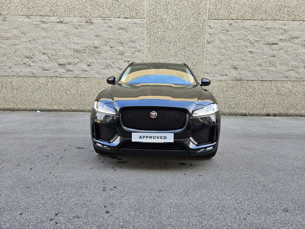 Jaguar F-Pace usata a Bergamo (8)