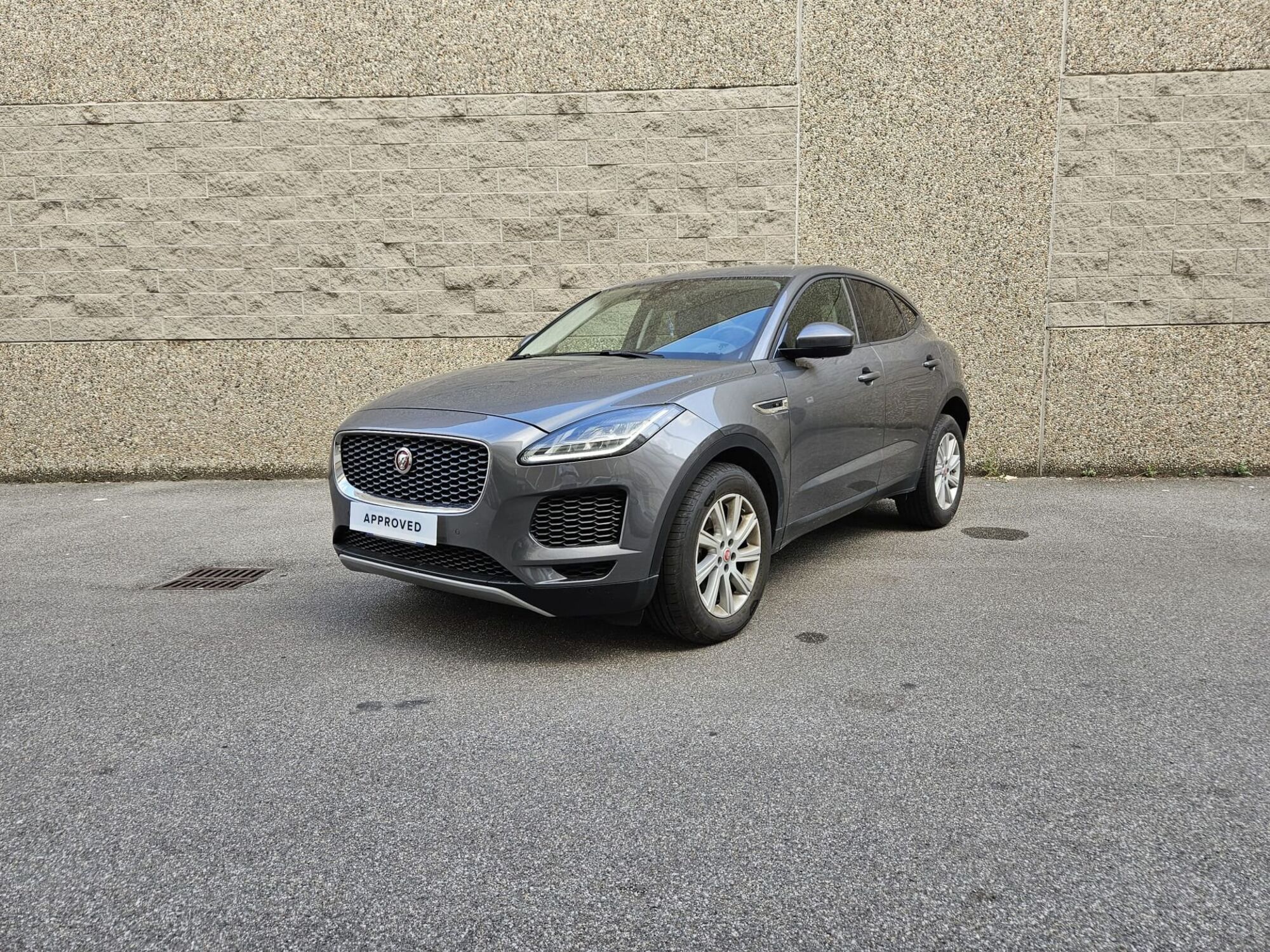 Jaguar E-Pace 2.0D 150 CV AWD aut. S  del 2020 usata a Bergamo