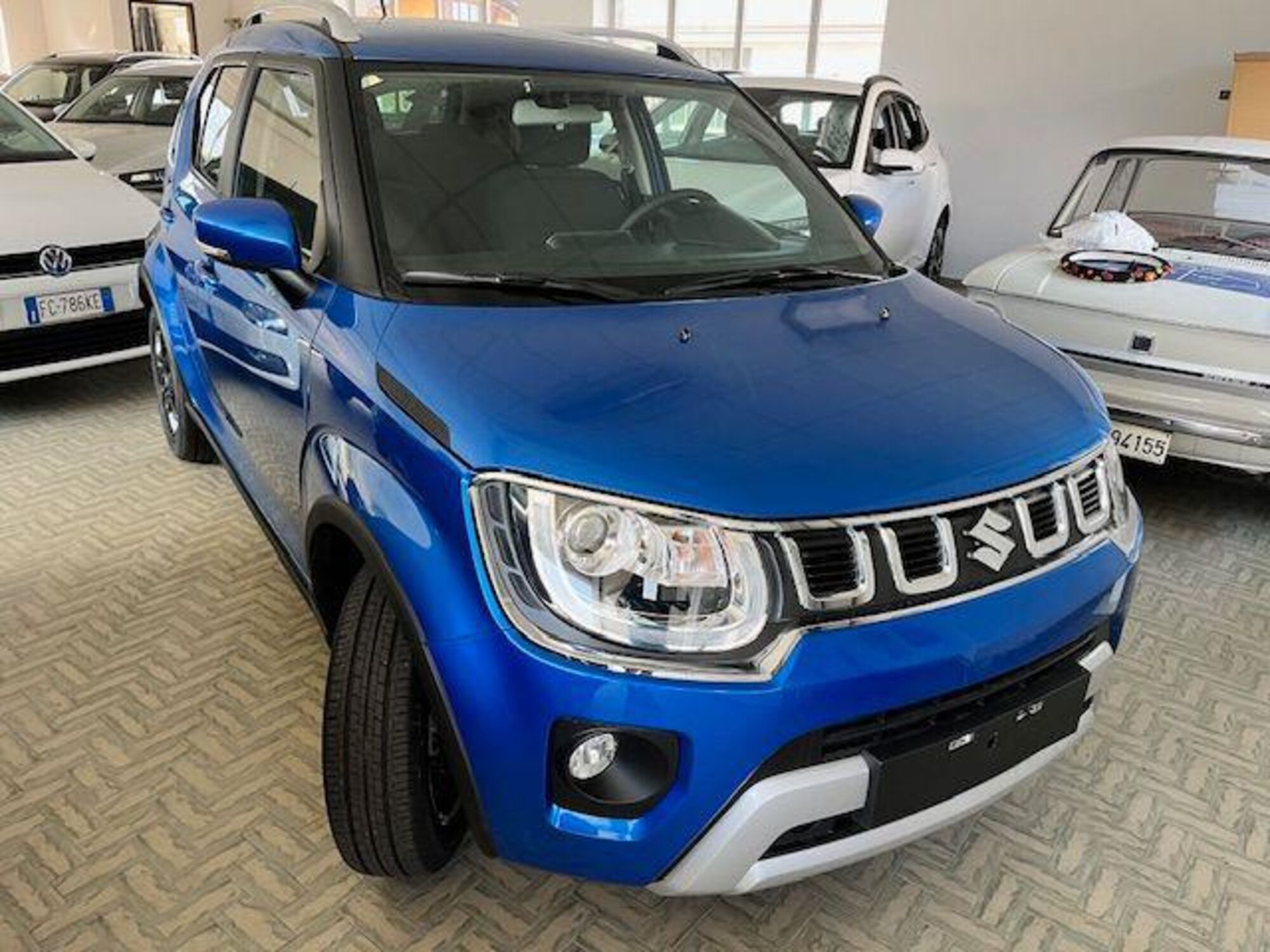 Suzuki Ignis 1.2 Hybrid Easy Top nuova a Montecrestese