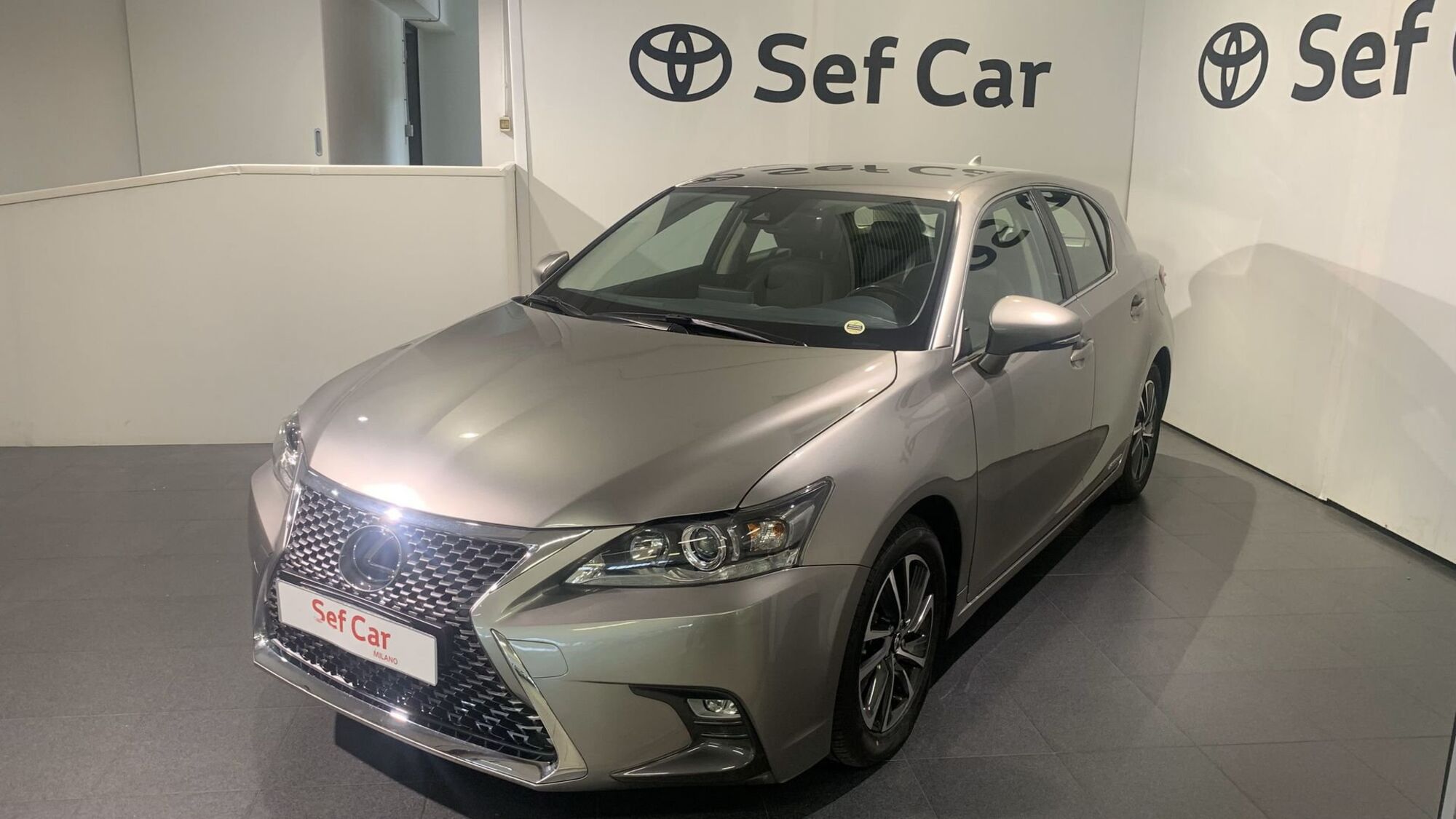 Lexus CT Hybrid Business  del 2018 usata a Milano