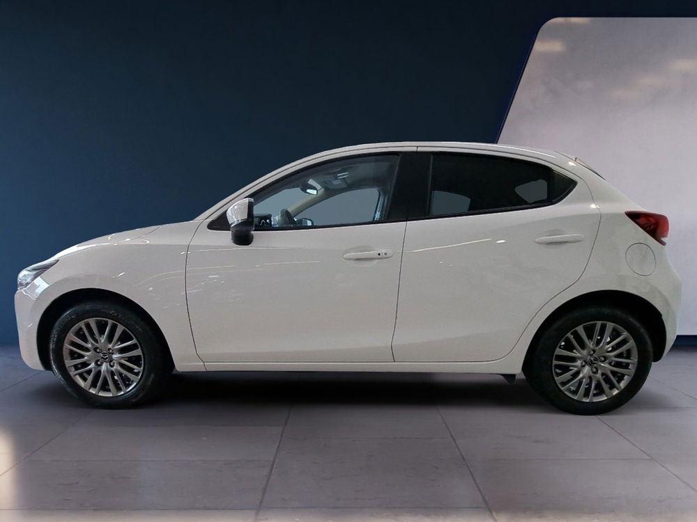 Mazda Mazda2 Hybrid nuova a Arezzo (8)