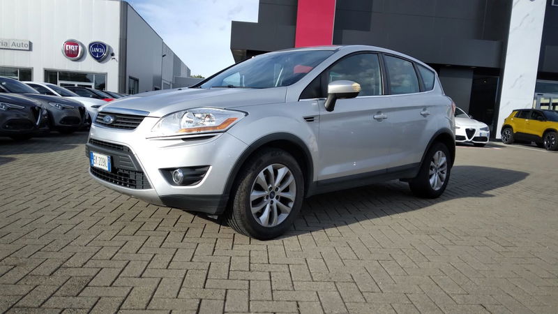 Ford Kuga 2.0 TDCi 163 CV 4WD DPF del 2012 usata a Alessandria