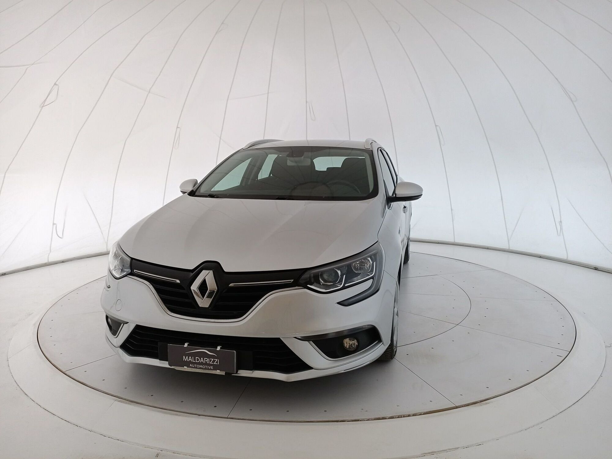 Renault M&eacute;gane Sporter Blue dCi 115 CV Business  del 2020 usata a Bari