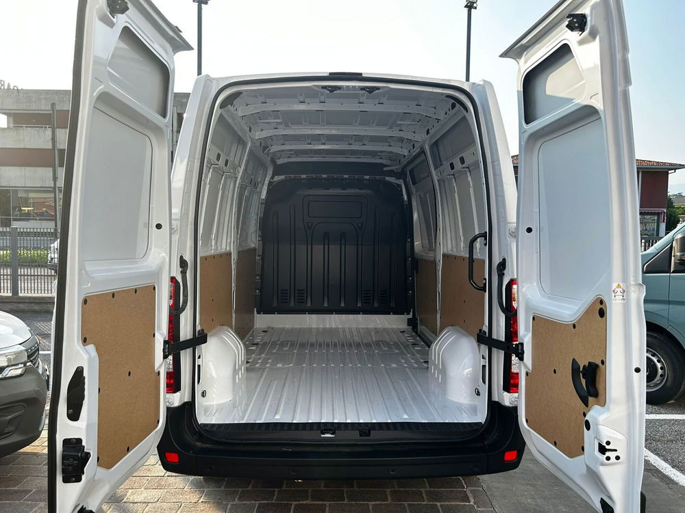 Renault Master Furgone nuova a Treviso (3)