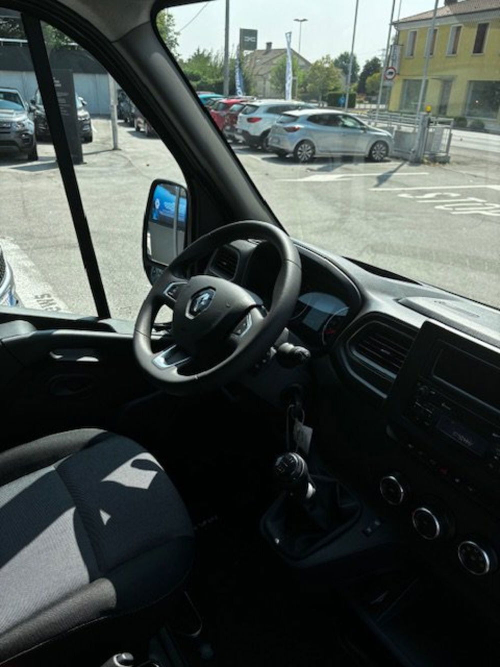 Renault Master Furgone nuova a Treviso (13)